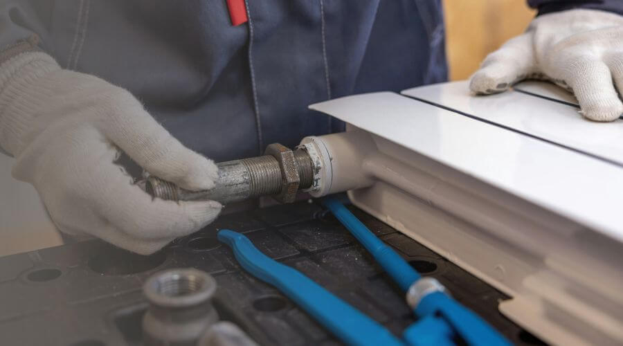 Professional water heater repair services in Cheswold, DE